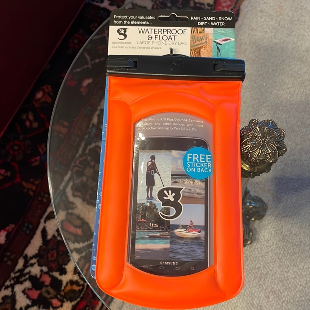 💦📱💳💵NWT Geckobrands Waterproof & Float Large Phone/wallet Dry Bag